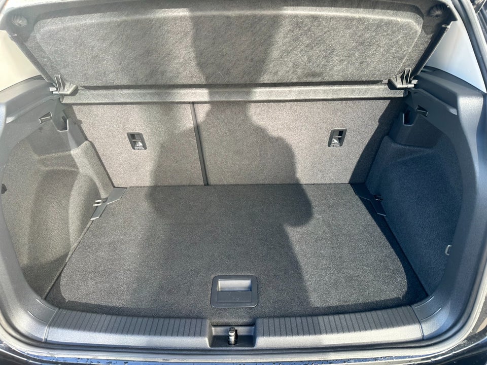 VW T-Cross 1,0 TSi 115 Life+ DSG 5d