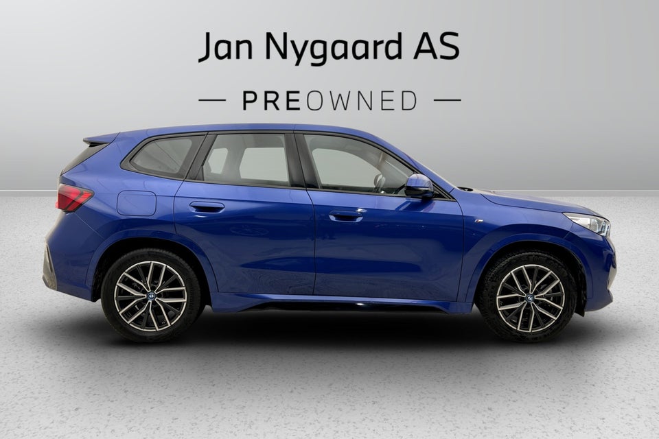 BMW iX1 xDrive30 M-Sport Premium 5d