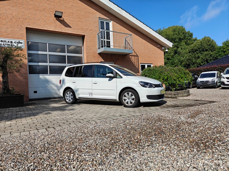 VW Touran 1,6 TDi 105 Comfortline BMT Van 5d