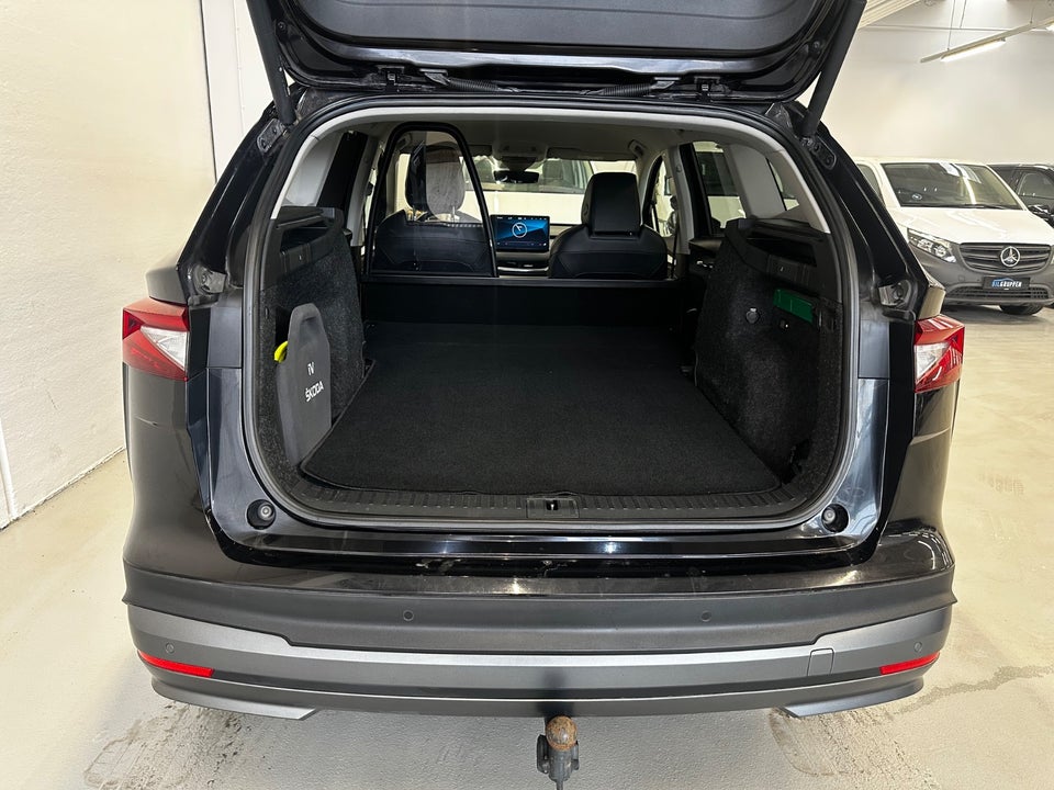 Skoda Enyaq 80x iV Van 5d