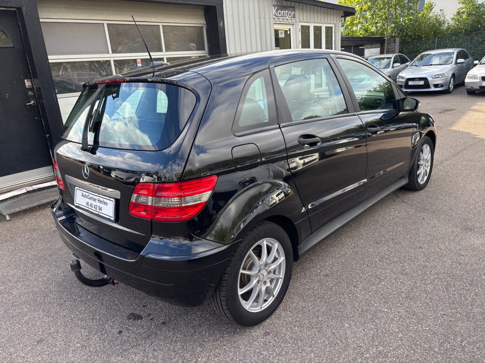 Mercedes B180 2,0 CDi 5d