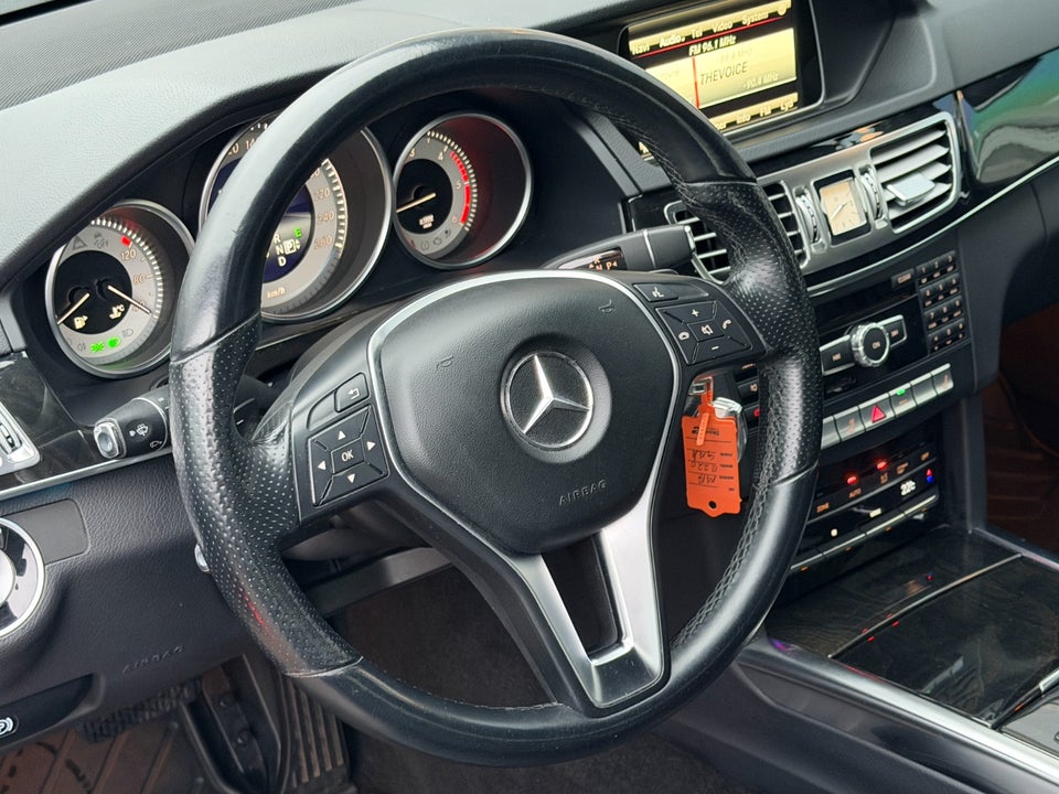 Mercedes E220 2,2 CDi 4d