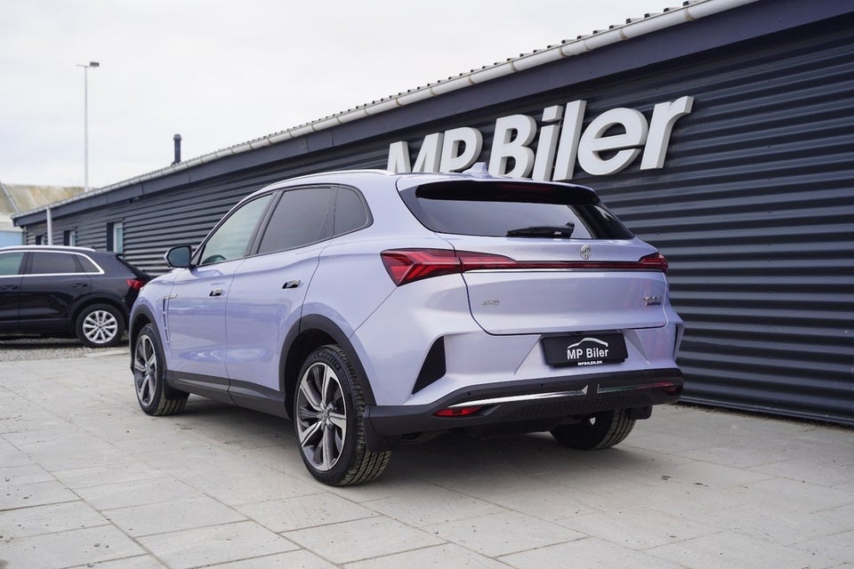 MG Marvel R Performance 5d