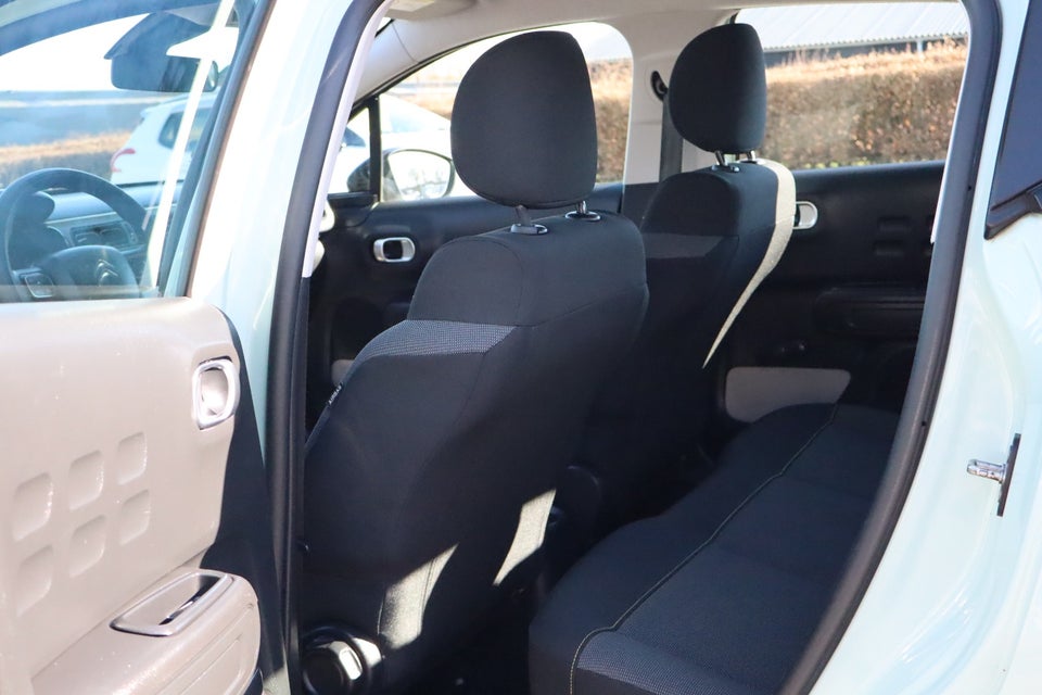 Citroën C3 1,2 PureTech 83 Shine 5d