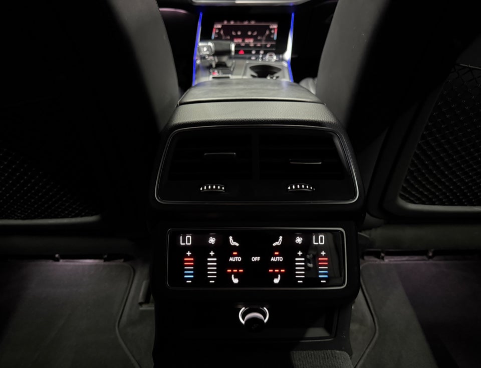 Audi A6 40 TDi Sport Avant S-tr. 5d