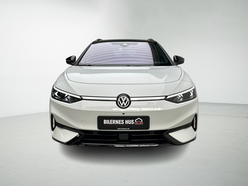 VW ID.7 86 Pro S Tourer 5d