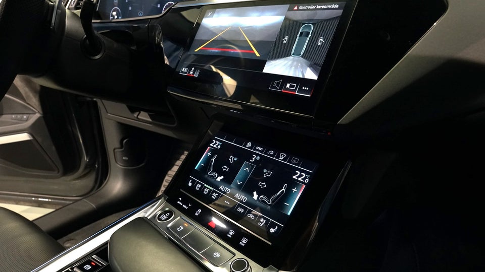 Audi e-tron 55 S-line quattro 5d