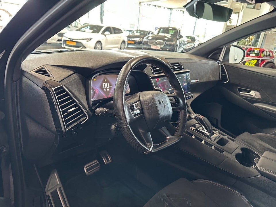 DS DS 7 CrossBack 1,6 PureTech 225 Prestige EAT8 Van 5d