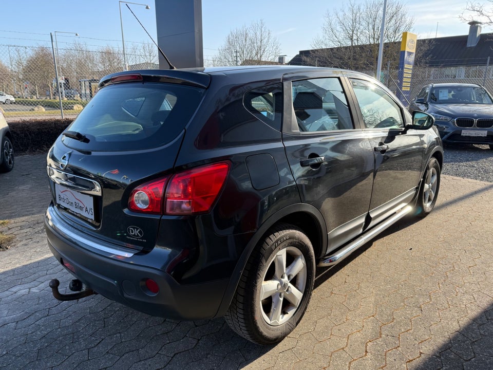 Nissan Qashqai 2,0 Tekna CVT 4WD 5d