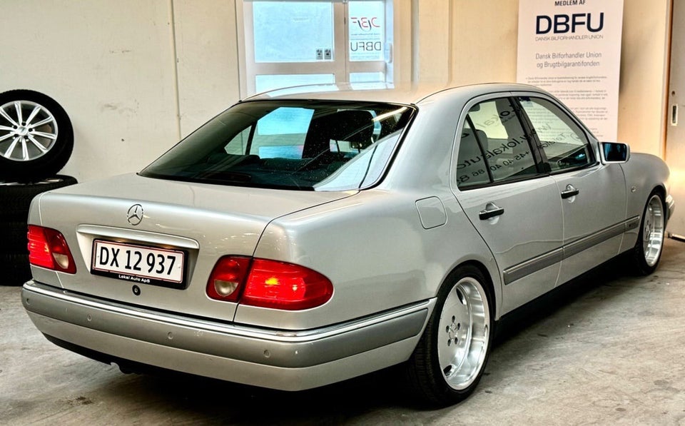 Mercedes E430 4,3 Avantgarde aut. 4d