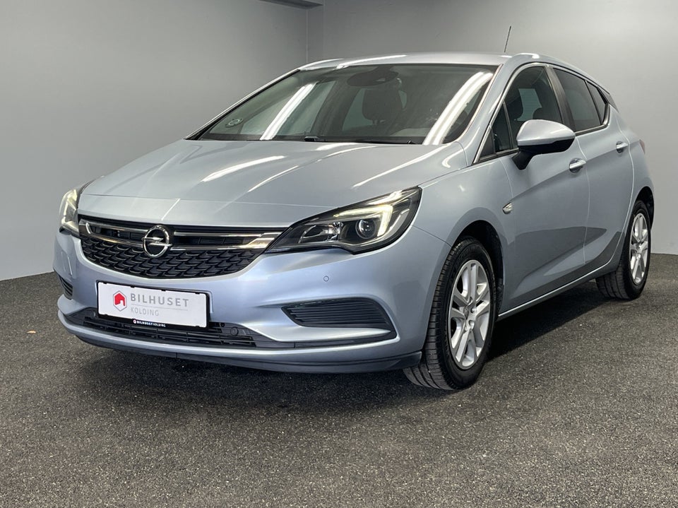 Opel Astra 1,6 CDTi 110 Enjoy 5d