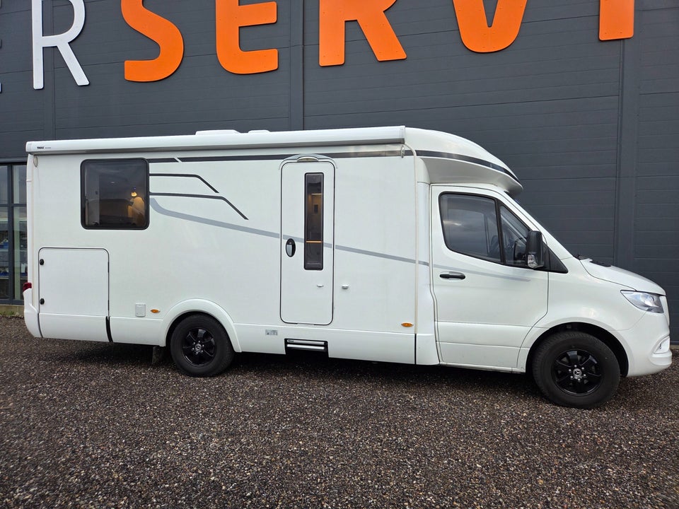 Hymer Tramp 695 S 2,2 CDi aut. 3d