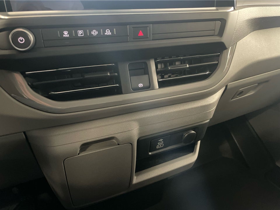 VW e-Transporter 64 Comfort Kassevogn SWB
