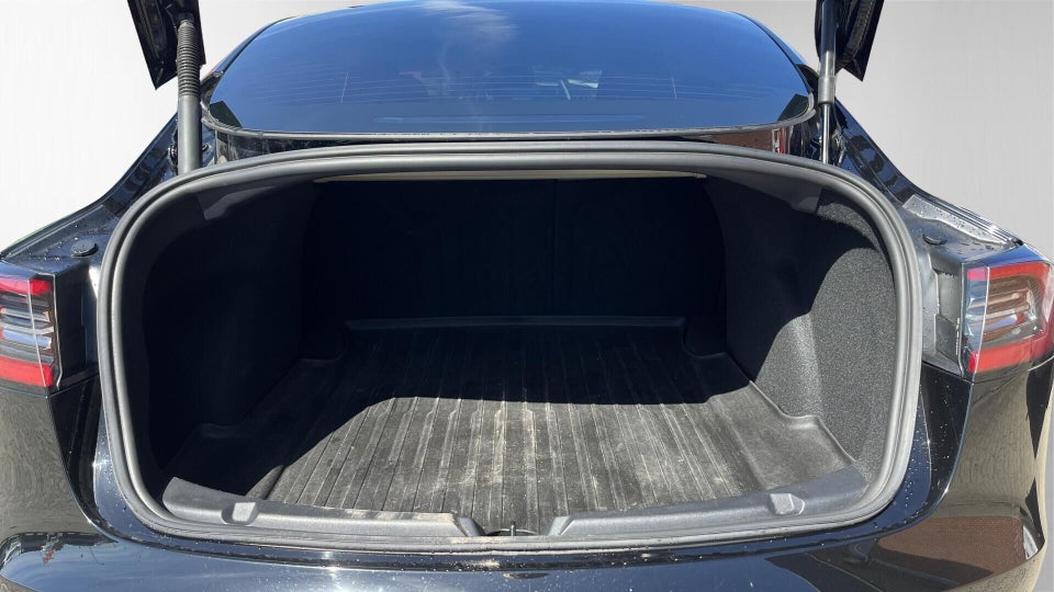 Tesla Model 3 Performance AWD 4d