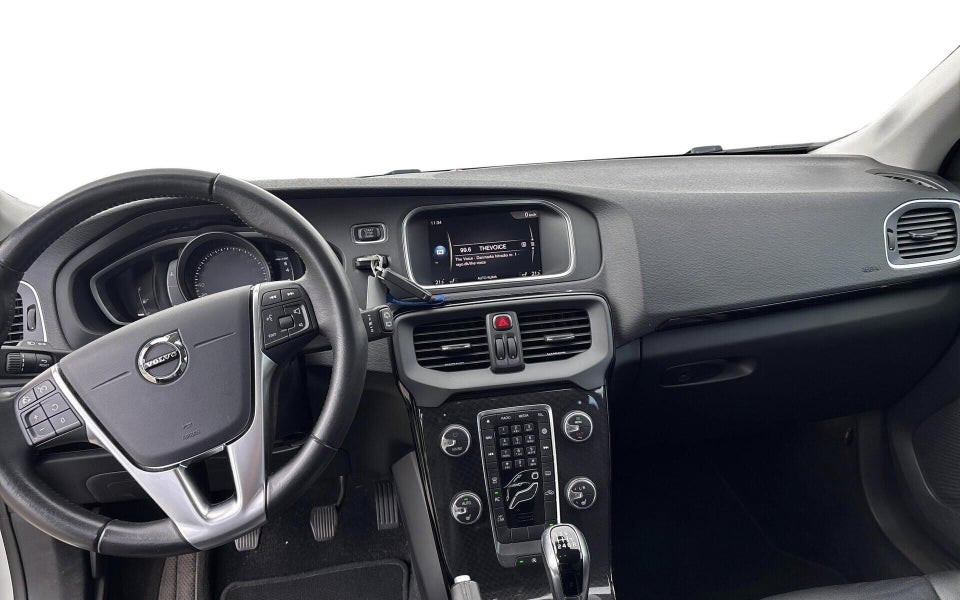 Volvo V40 2,0 T3 152 Dynamic Edition 5d