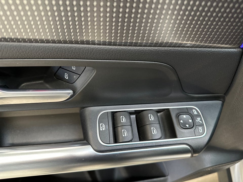 Mercedes EQA250 Progressive 5d