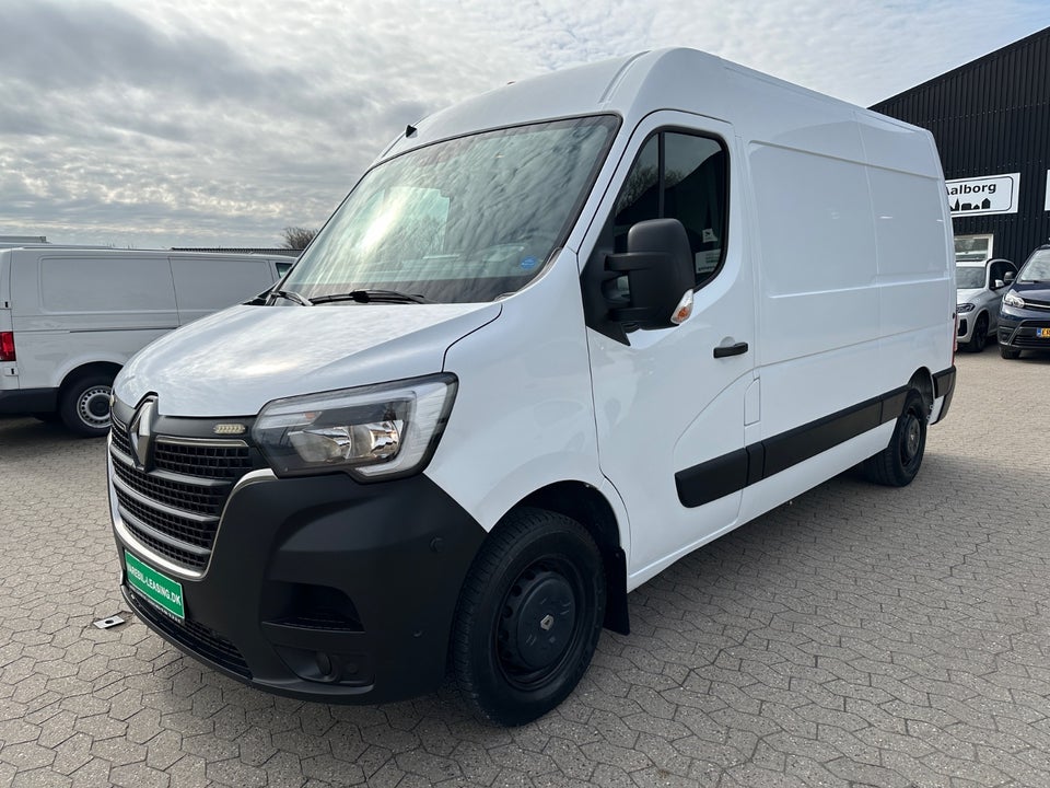 Renault Master IV T33 2,3 dCi 150 L2H2 Kassevogn