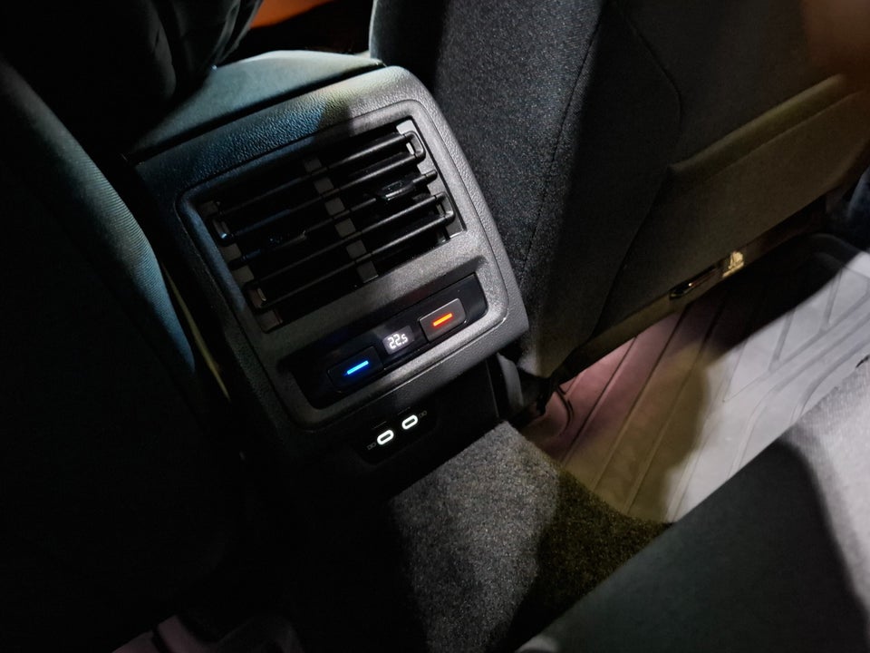 VW Golf VIII 1,4 eHybrid DSG 5d