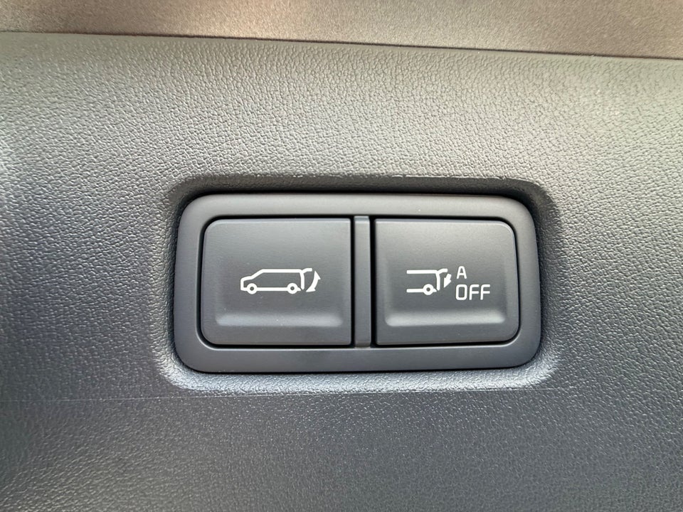 Kia PV5 71 Long Range Upgrade 5d