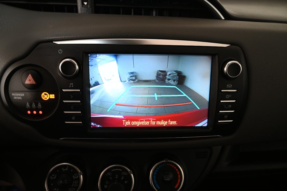 Toyota Yaris 1,0 VVT-i T2 5d