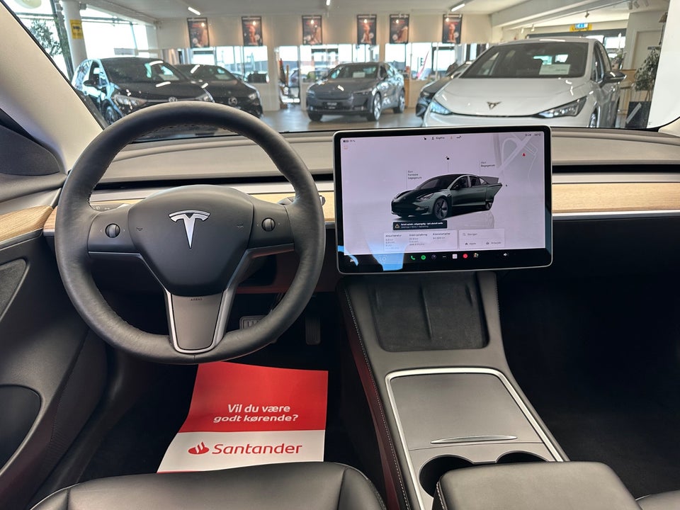 Tesla Model 3 Long Range AWD 4d