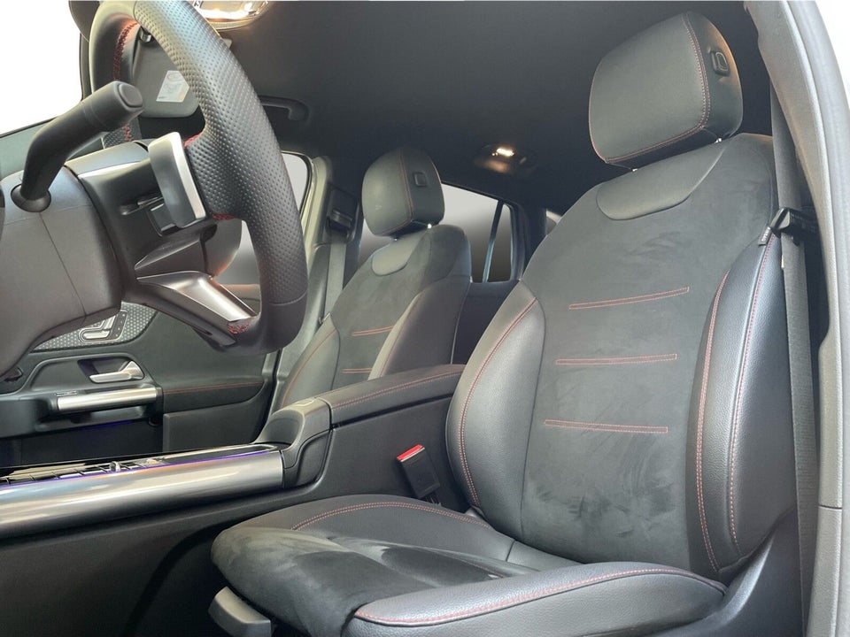 Mercedes EQA250+ AMG Line Advance Plus 5d