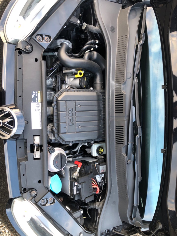 VW Up! 1,0 60 High Up! BMT 5d