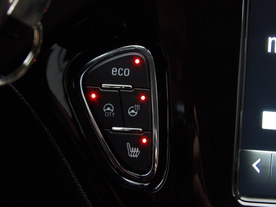 Opel Corsa 1,4 16V Enjoy 5d