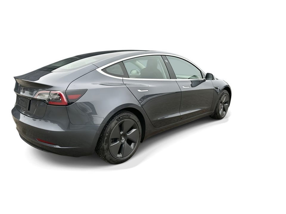 Tesla Model 3 Standard Range+ RWD 4d
