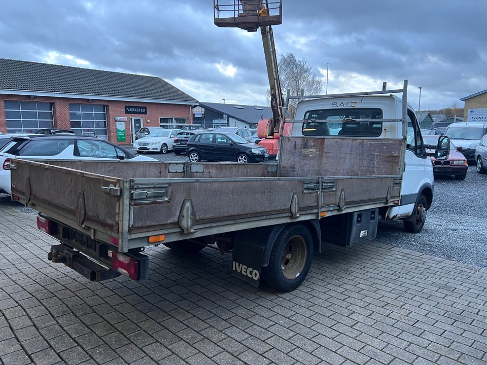 Iveco Daily 3,0 35C15 4100mm Lad 2d