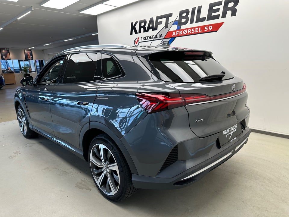 MG Marvel R Performance 5d