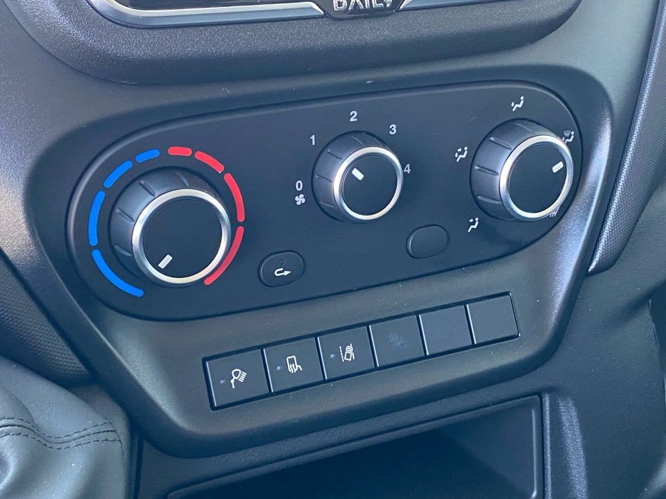 Iveco Daily 3,0 35C18 12m³ Van AG8