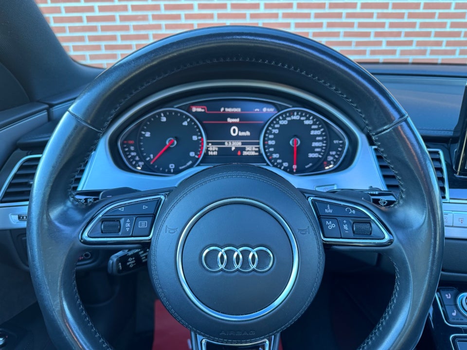 Audi A8 3,0 TDi 250 quattro Tiptr. 4d