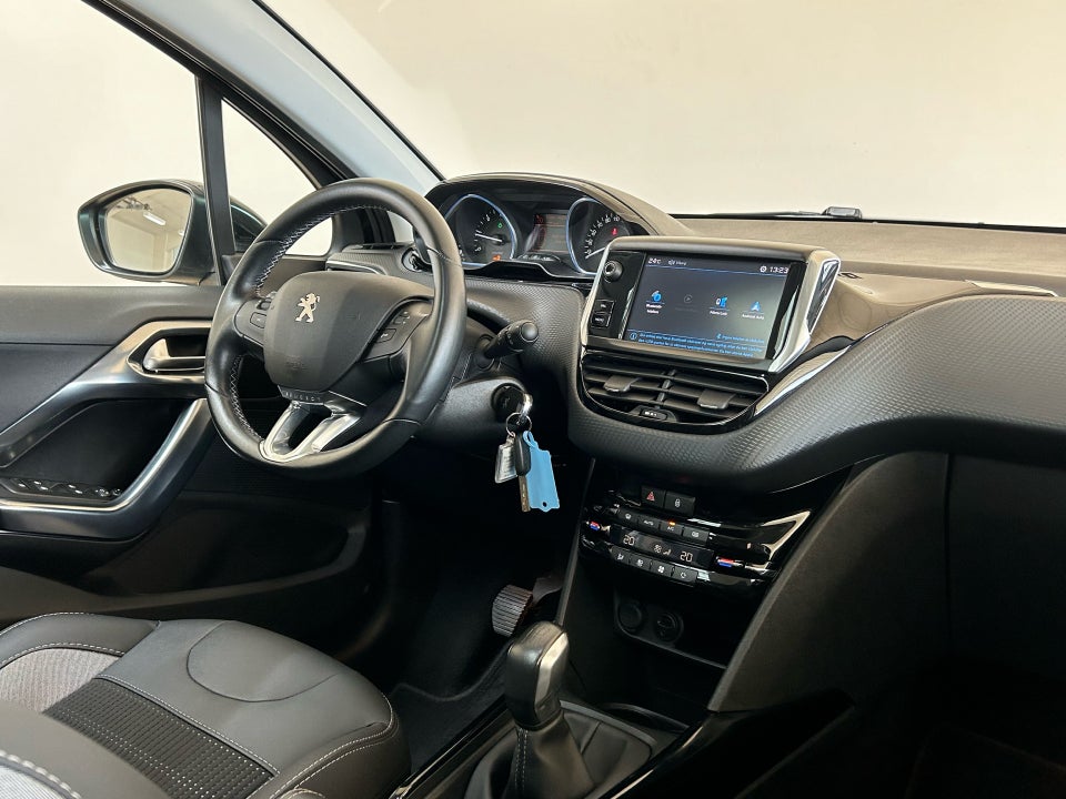 Peugeot 2008 1,6 BlueHDi 100 Edition+ 5d