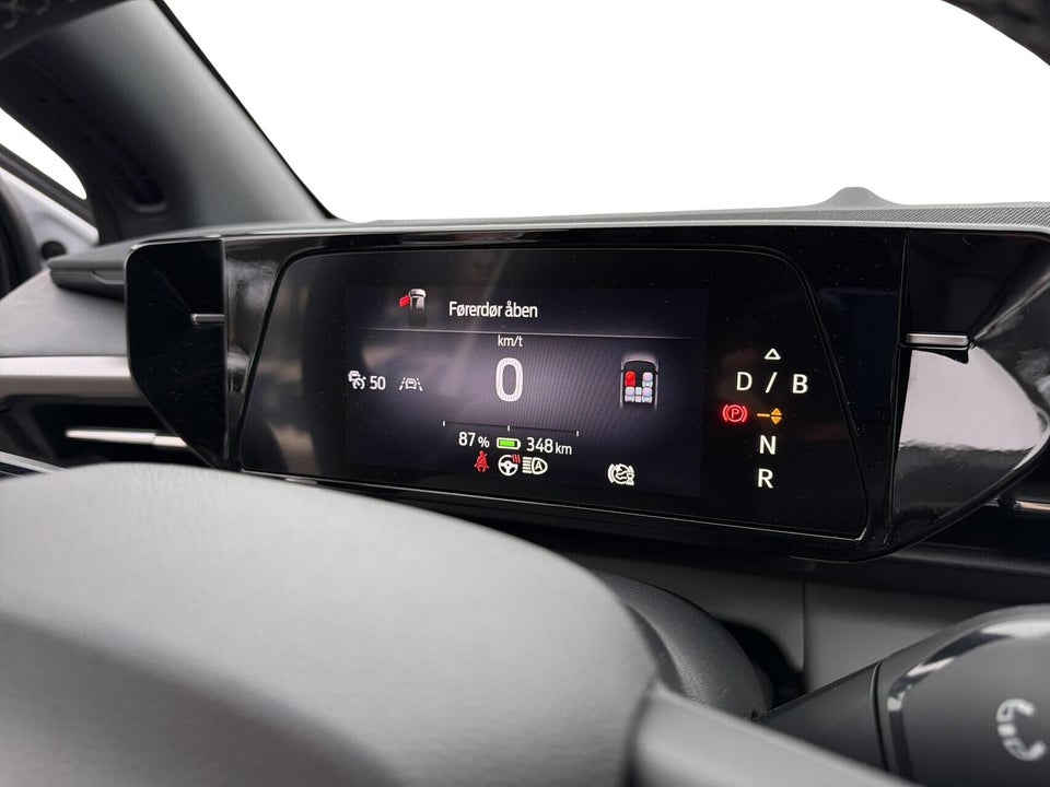 Ford Capri 77 Select Extended Range 5d