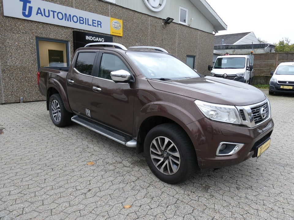 Nissan Navara 2,3 dCi 190 Db.Kab Tekna aut. 4d