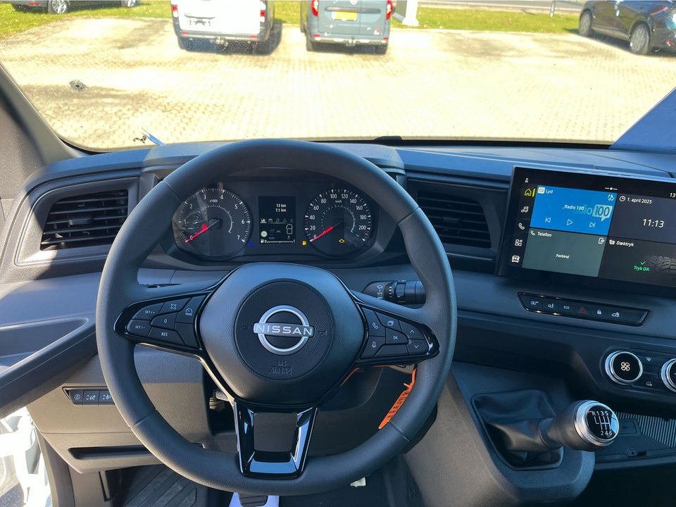 Nissan Interstar 2,3 dCi 150 L2H2 Tekna Van