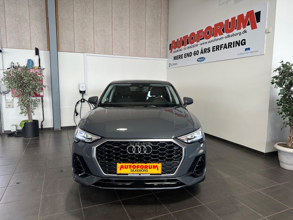 Audi Q3 35 TFSi Prestige S-tr. Van 5d