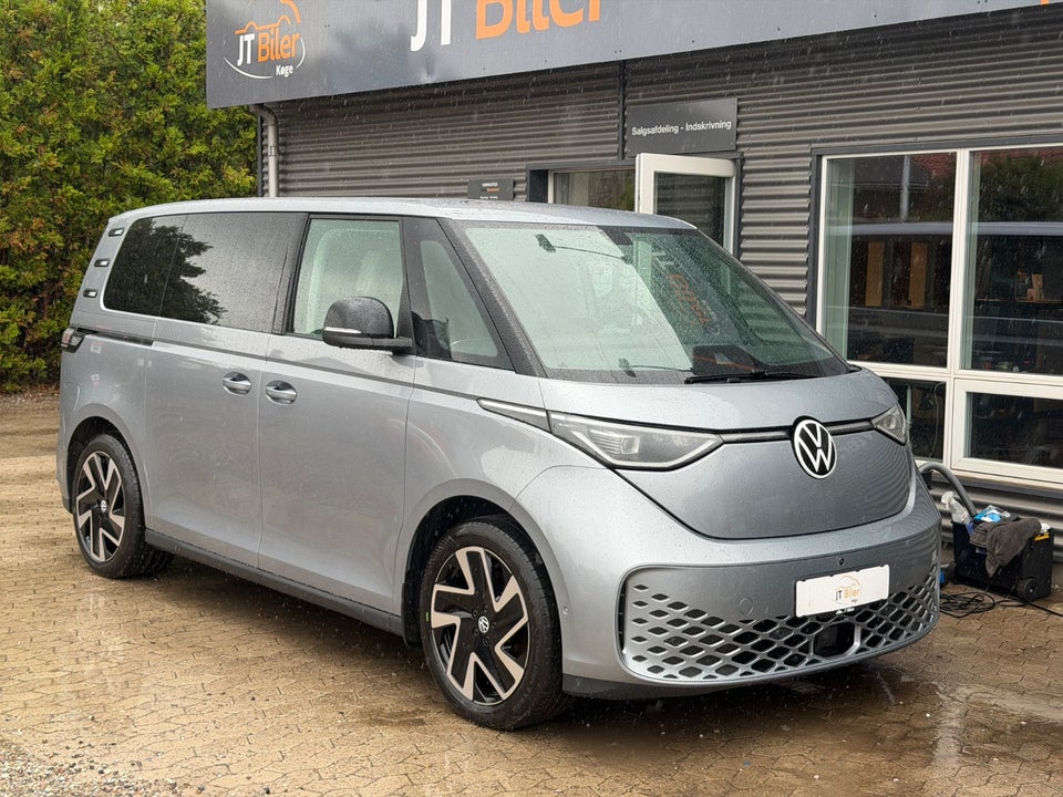 VW ID. Buzz 77 Pro SWB 5d