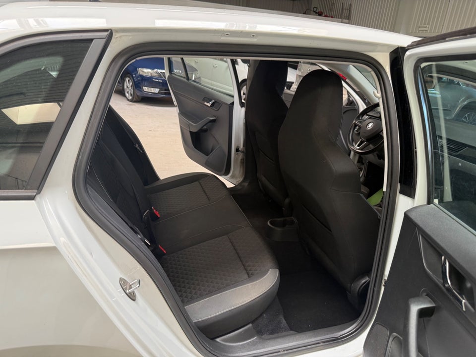 Skoda Rapid 1,2 TSi 110 Ambition Spaceback 5d