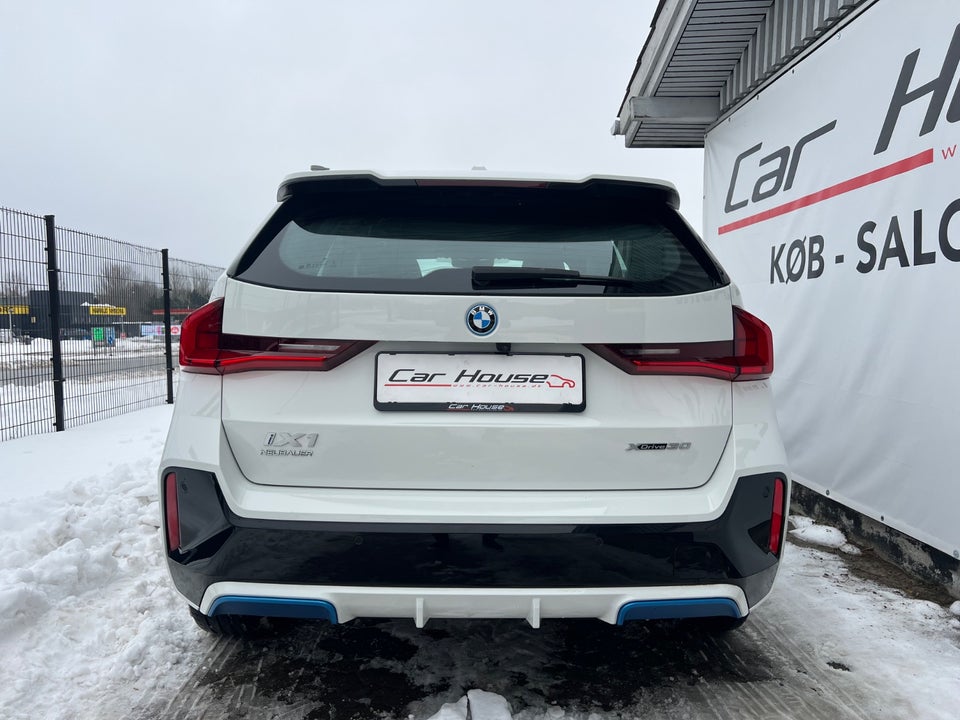BMW iX1 xDrive30 M-Sport 5d