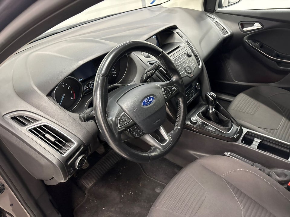 Ford Focus 1,0 SCTi 125 Titanium 5d