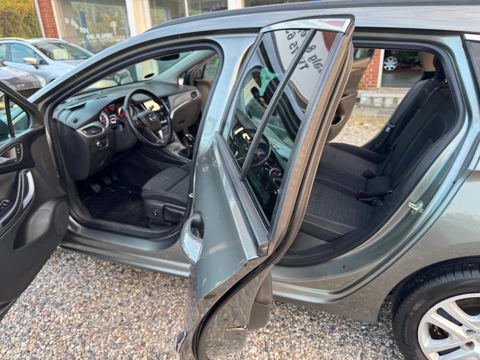 Opel Astra 1,0 T 105 Enjoy Sports Tourer 5d
