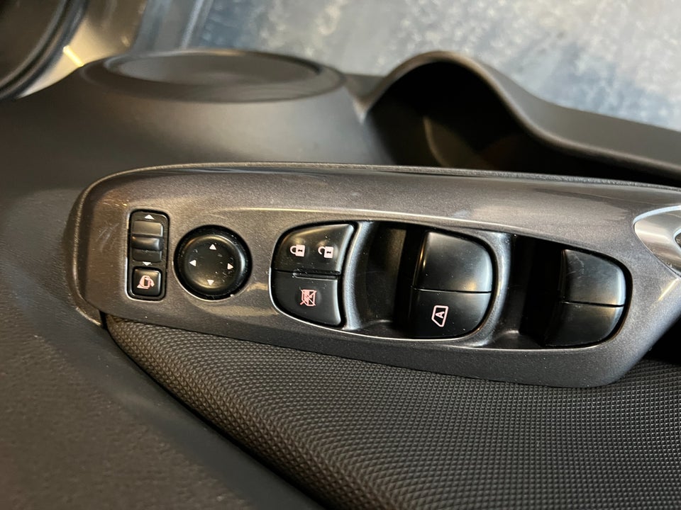 Nissan Juke 1,0 Dig-T 117 Acenta DCT 5d