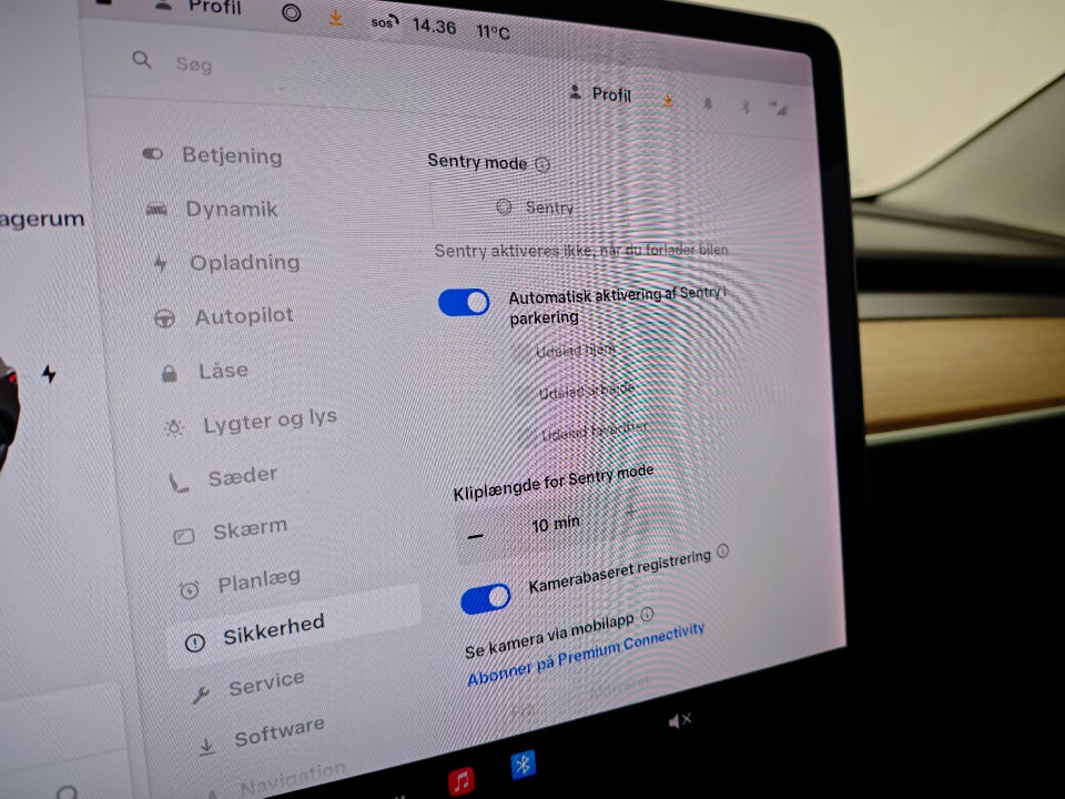 Tesla Model 3 Standard Range+ RWD 4d