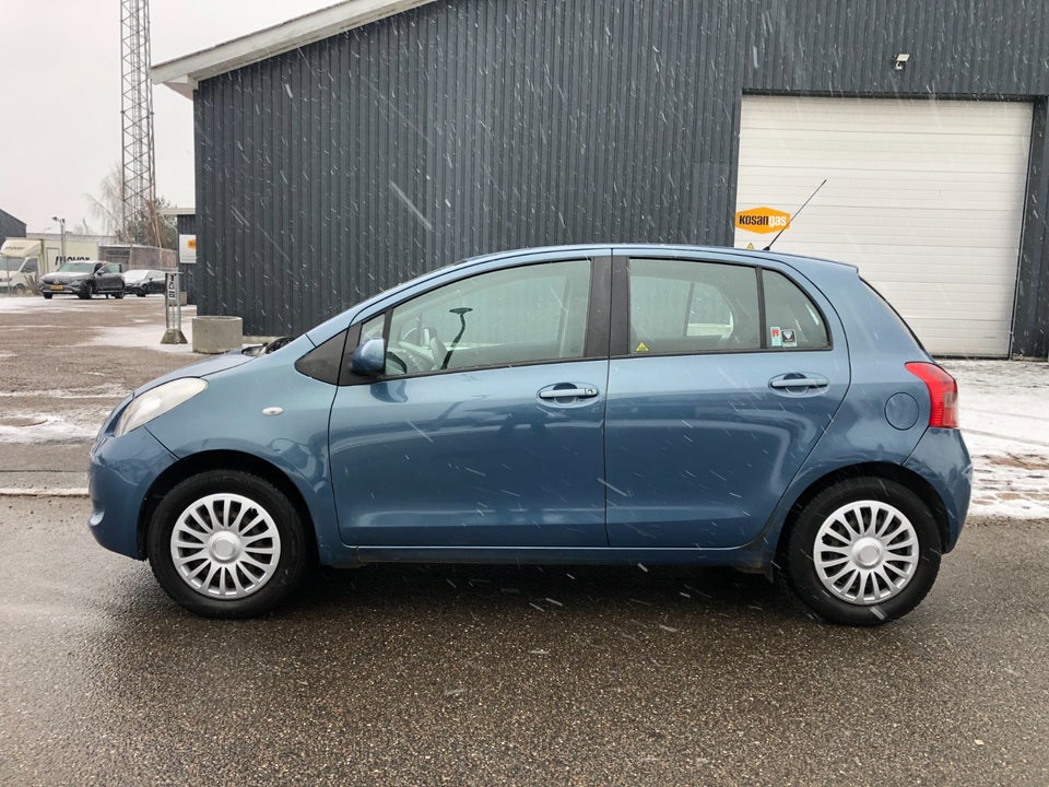 Toyota Yaris 1,3 Sol M/M 5d
