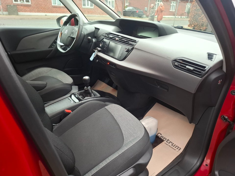 Citroën C4 Picasso 1,6 BlueHDi 120 Iconic 5d