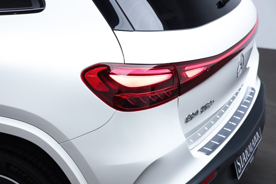 Mercedes EQA250+ AMG Advance 5d