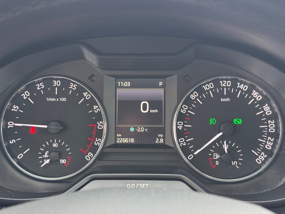 Skoda Octavia 1,6 TDi 110 Style Combi DSG 5d