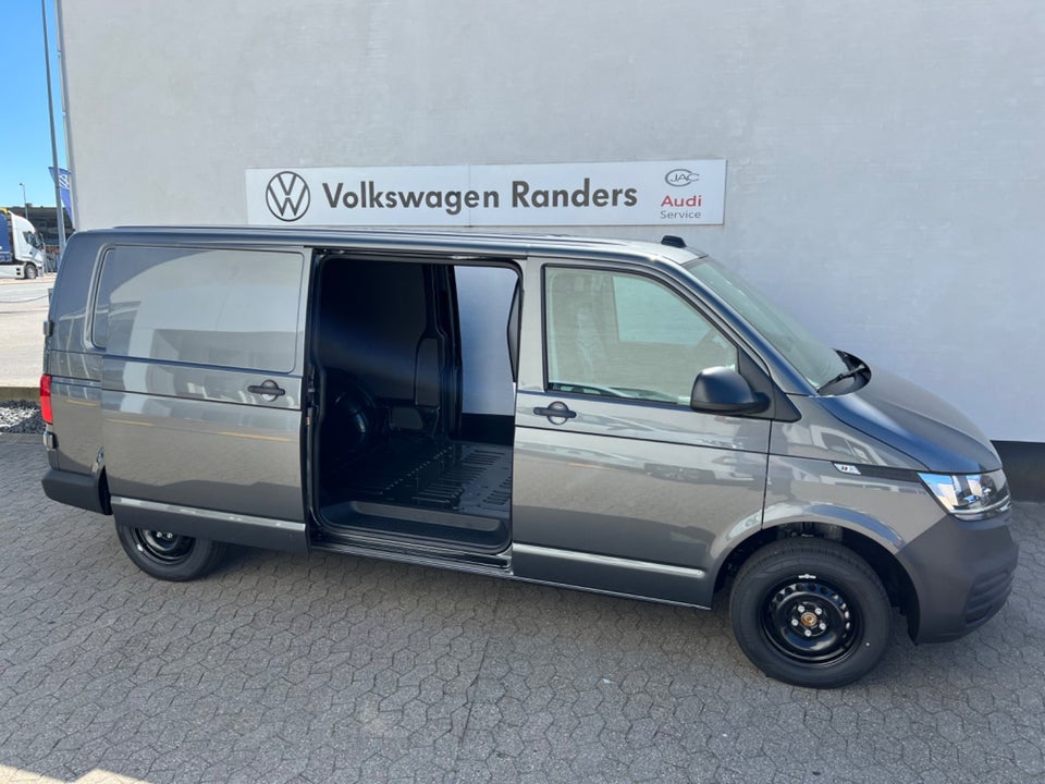 VW Transporter 2,0 TDi 150 Kassevogn DSG lang